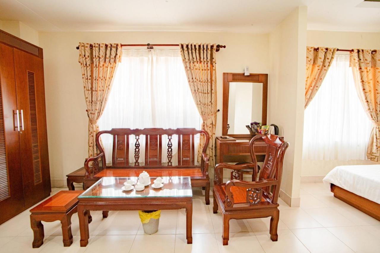 Binh Hung Hotel Хошимин Экстерьер фото