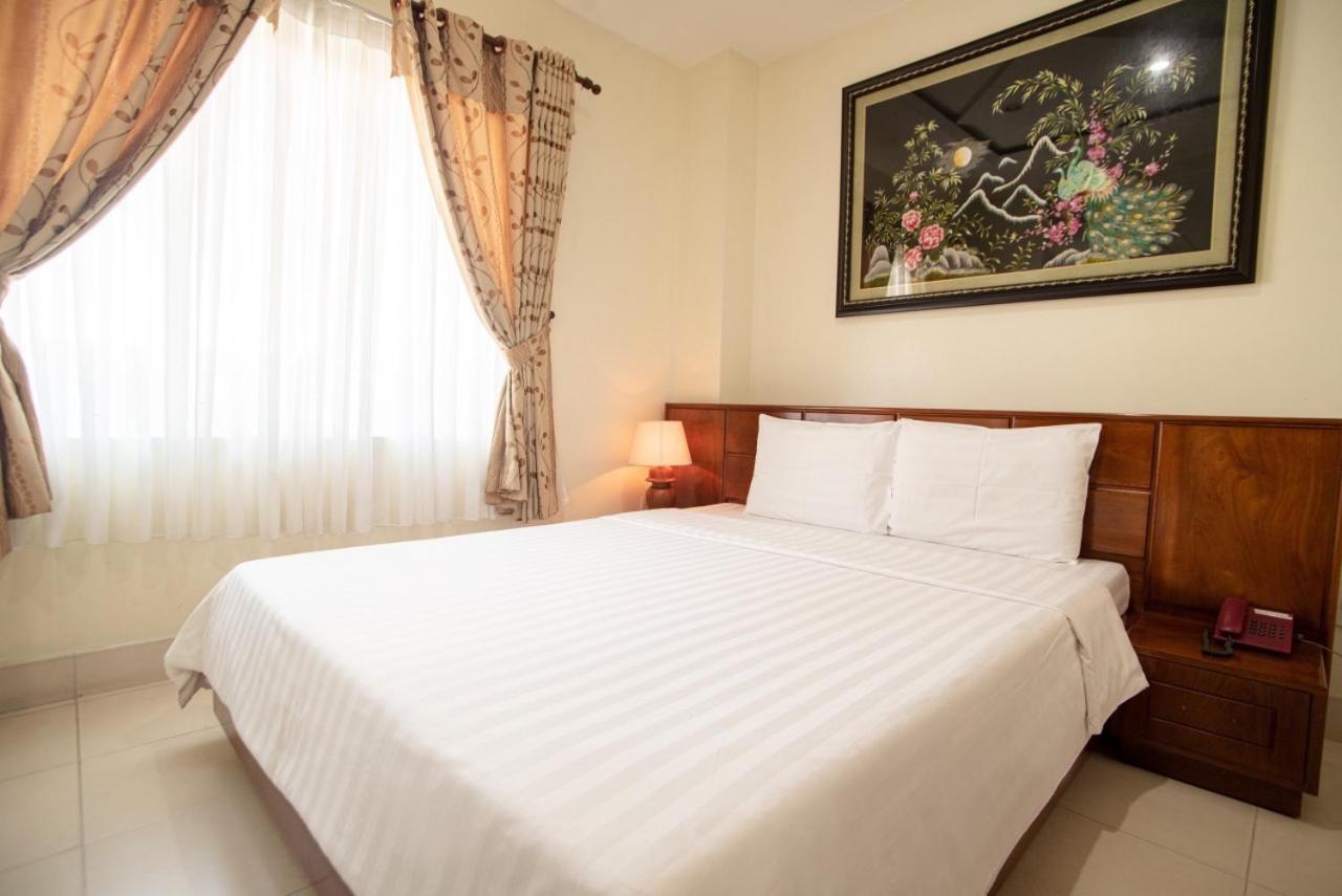 Binh Hung Hotel Хошимин Экстерьер фото