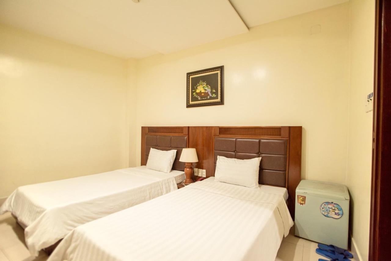 Binh Hung Hotel Хошимин Экстерьер фото