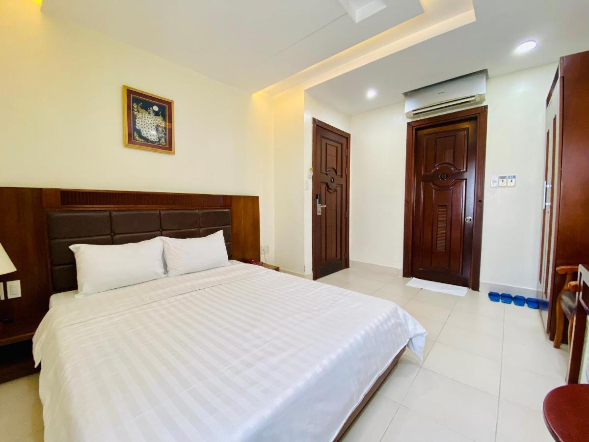 Binh Hung Hotel Хошимин Экстерьер фото