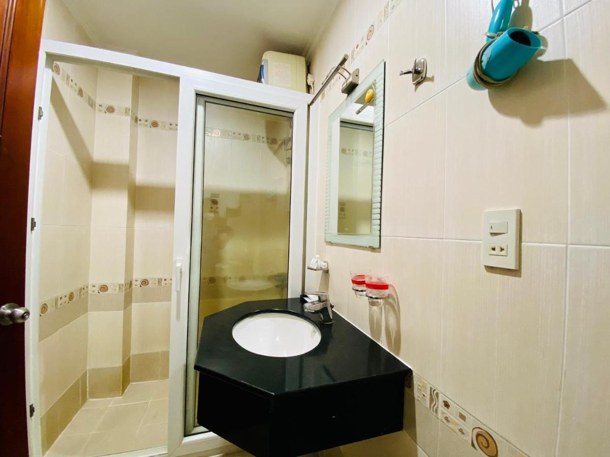 Binh Hung Hotel Хошимин Экстерьер фото