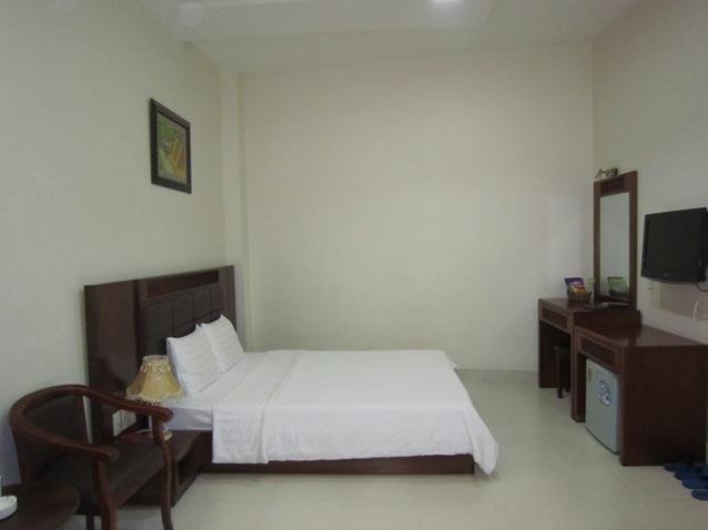 Binh Hung Hotel Хошимин Экстерьер фото