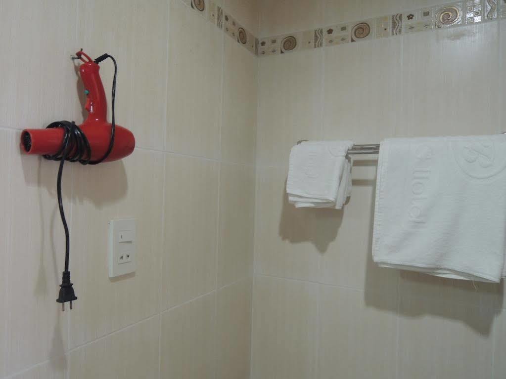 Binh Hung Hotel Хошимин Экстерьер фото